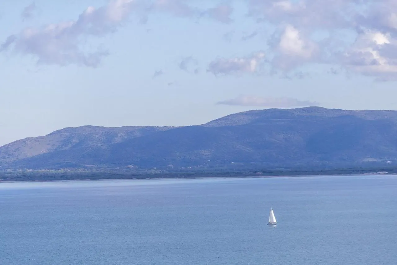 Вилла Panoramica 120 Порто Санто Стефано Дом отдыха